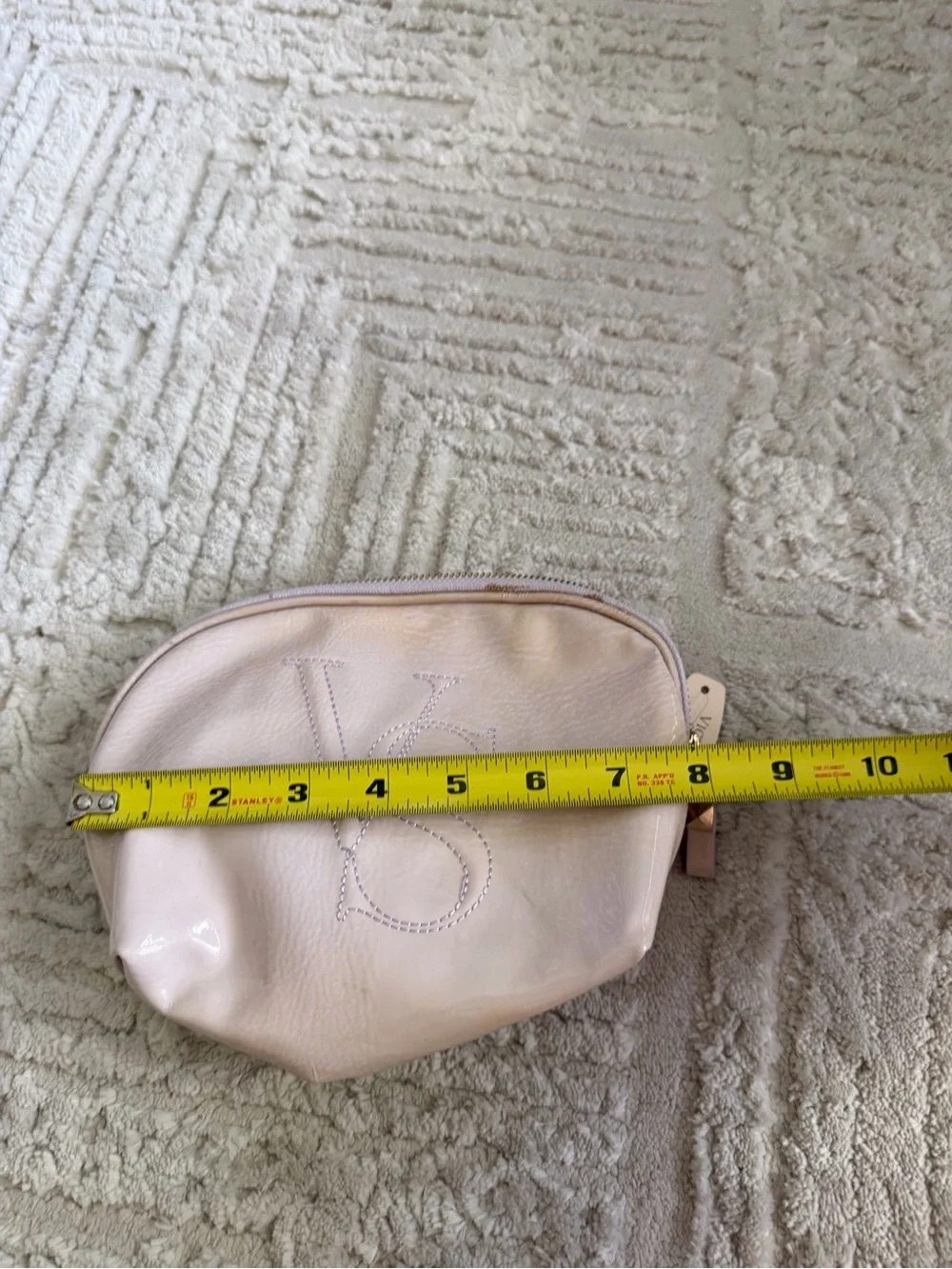 Victoria's Secret Cream Patent Cosmetic Pouch new with tags